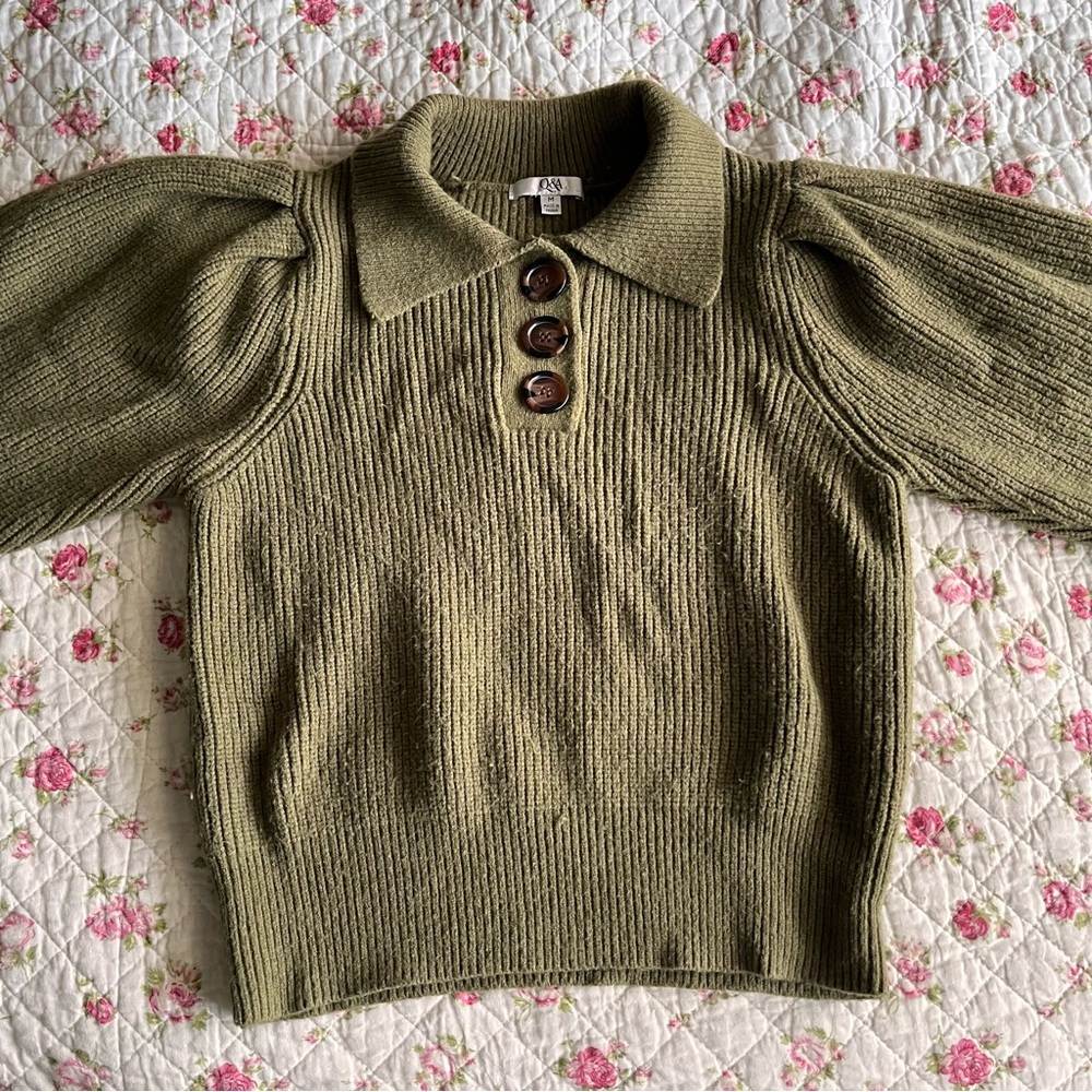 Ribbed Olive Polo Sweater with Button Placket
